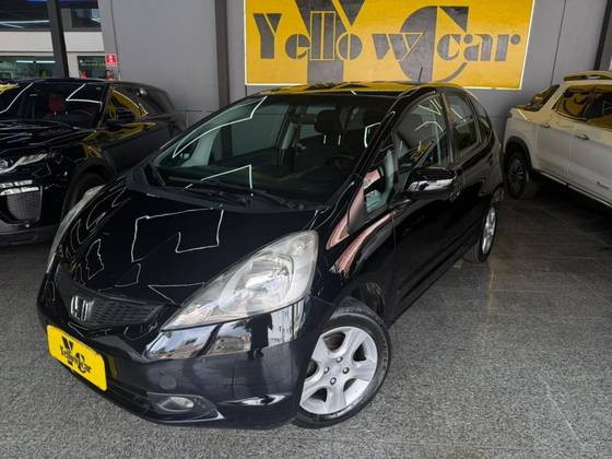 HONDA FIT 1.4 LX 8V FLEX 4P MANUAL HONDA FIT 1.4 LX 8V FLEX 4P MANUAL